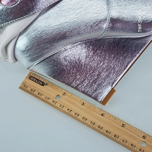 Show Off By Azalea Wang Silver Metallic Fold Over Western Wedge Ankle Boots - Picture 10 of 10